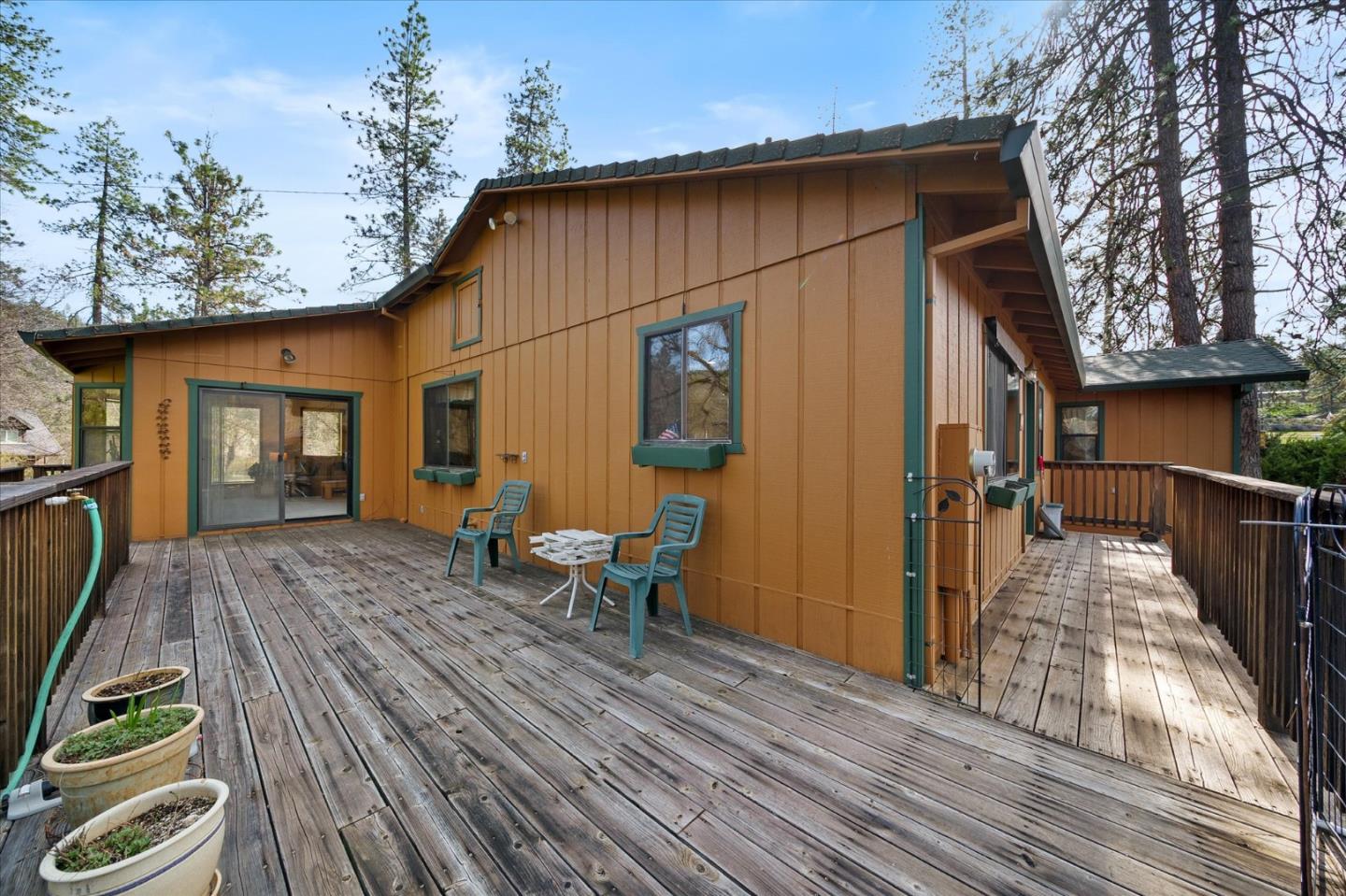 Detail Gallery Image 25 of 50 For 121 Wellock Rd, Lewiston,  CA 96052 - 3 Beds | 2 Baths