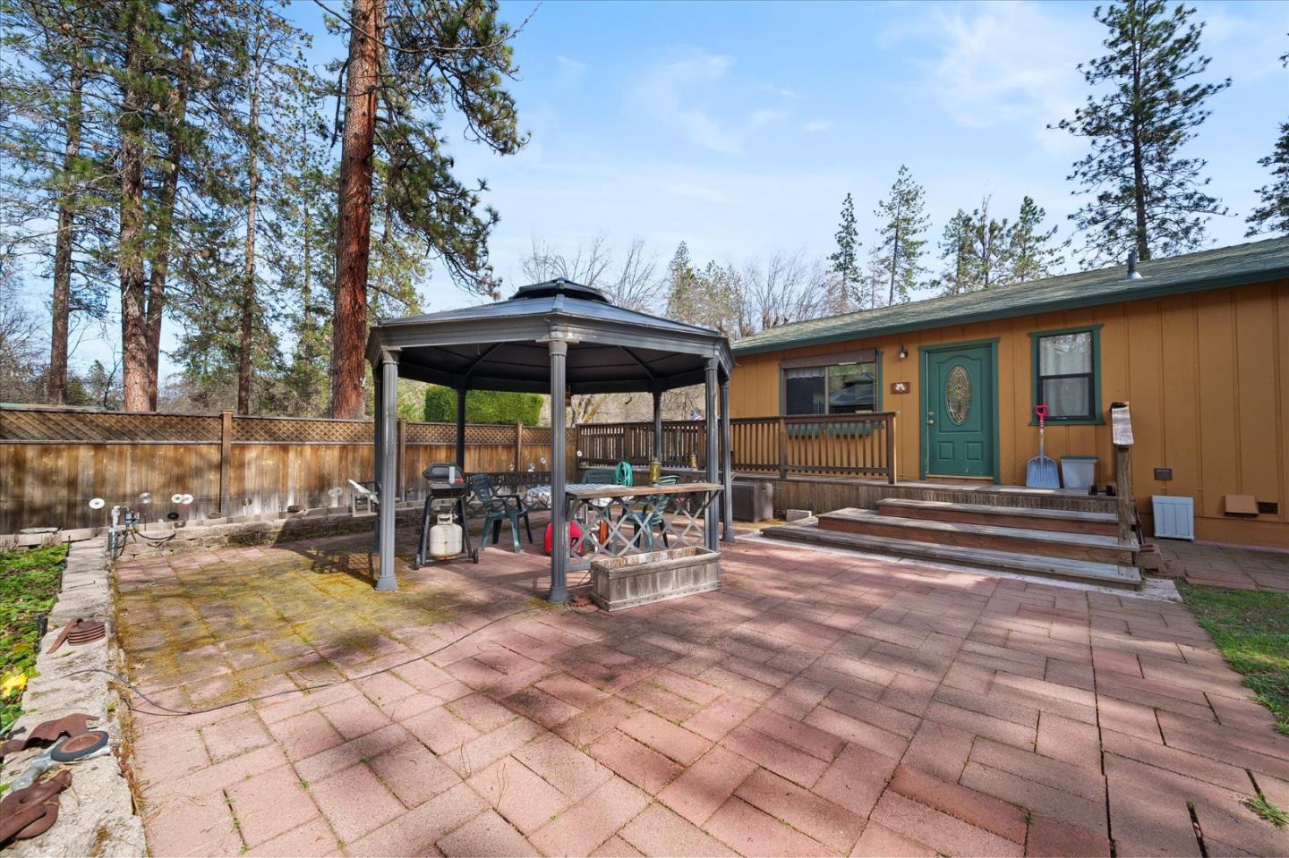 Detail Gallery Image 27 of 50 For 121 Wellock Rd, Lewiston,  CA 96052 - 3 Beds | 2 Baths
