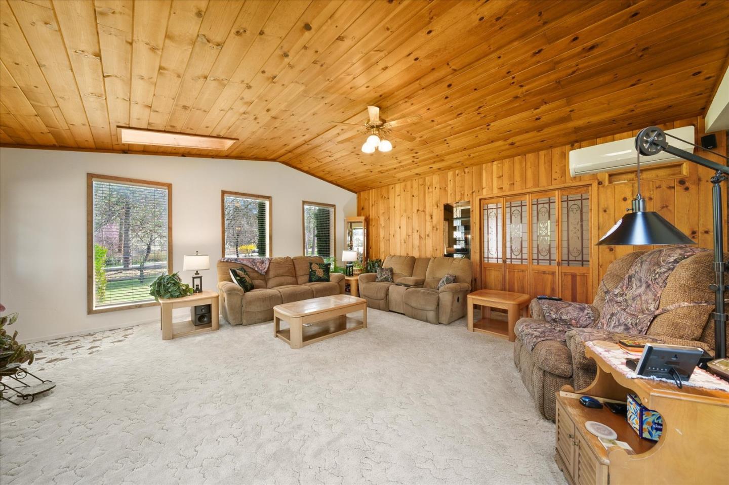 Detail Gallery Image 3 of 50 For 121 Wellock Rd, Lewiston,  CA 96052 - 3 Beds | 2 Baths