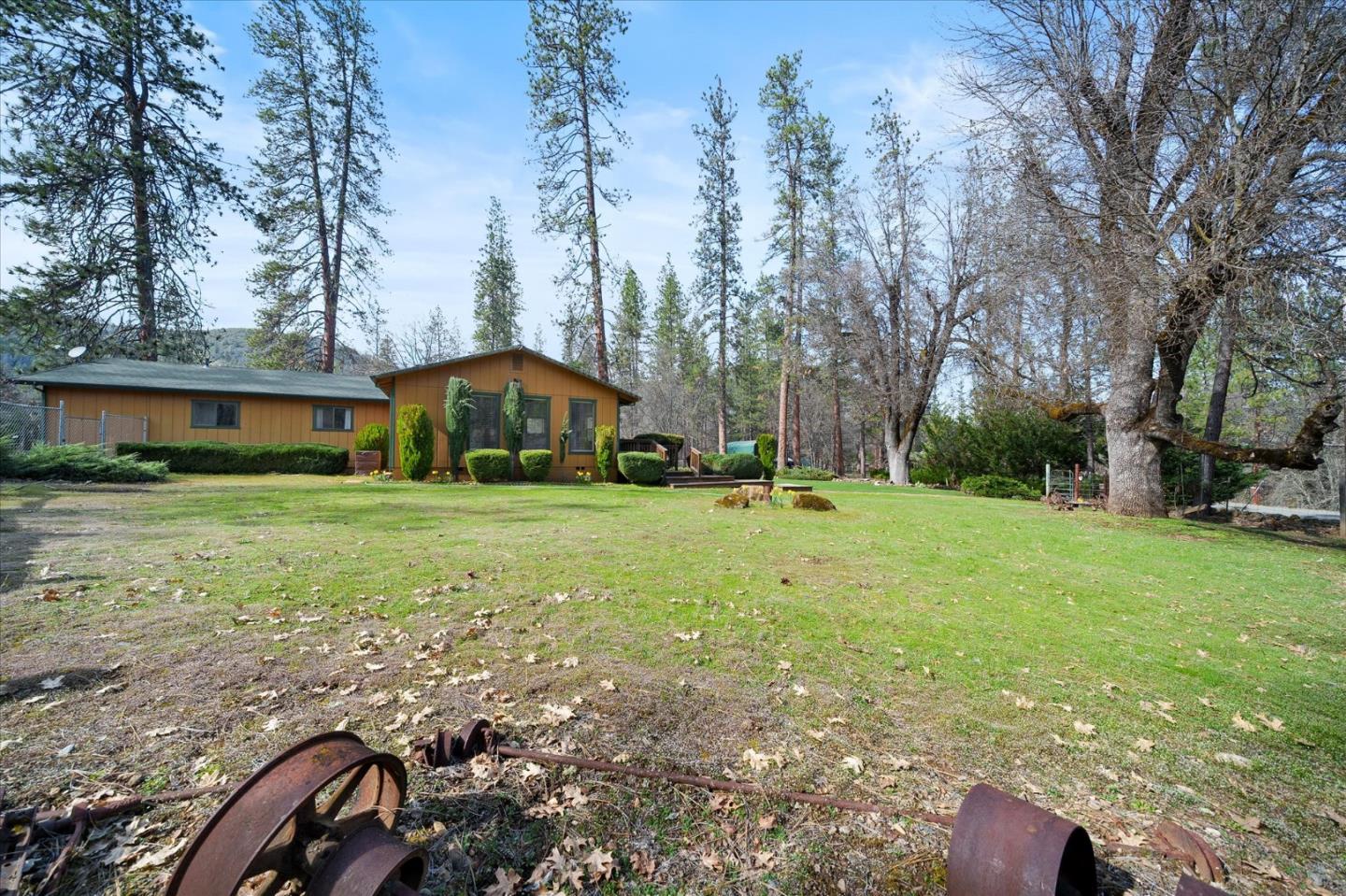Detail Gallery Image 34 of 50 For 121 Wellock Rd, Lewiston,  CA 96052 - 3 Beds | 2 Baths