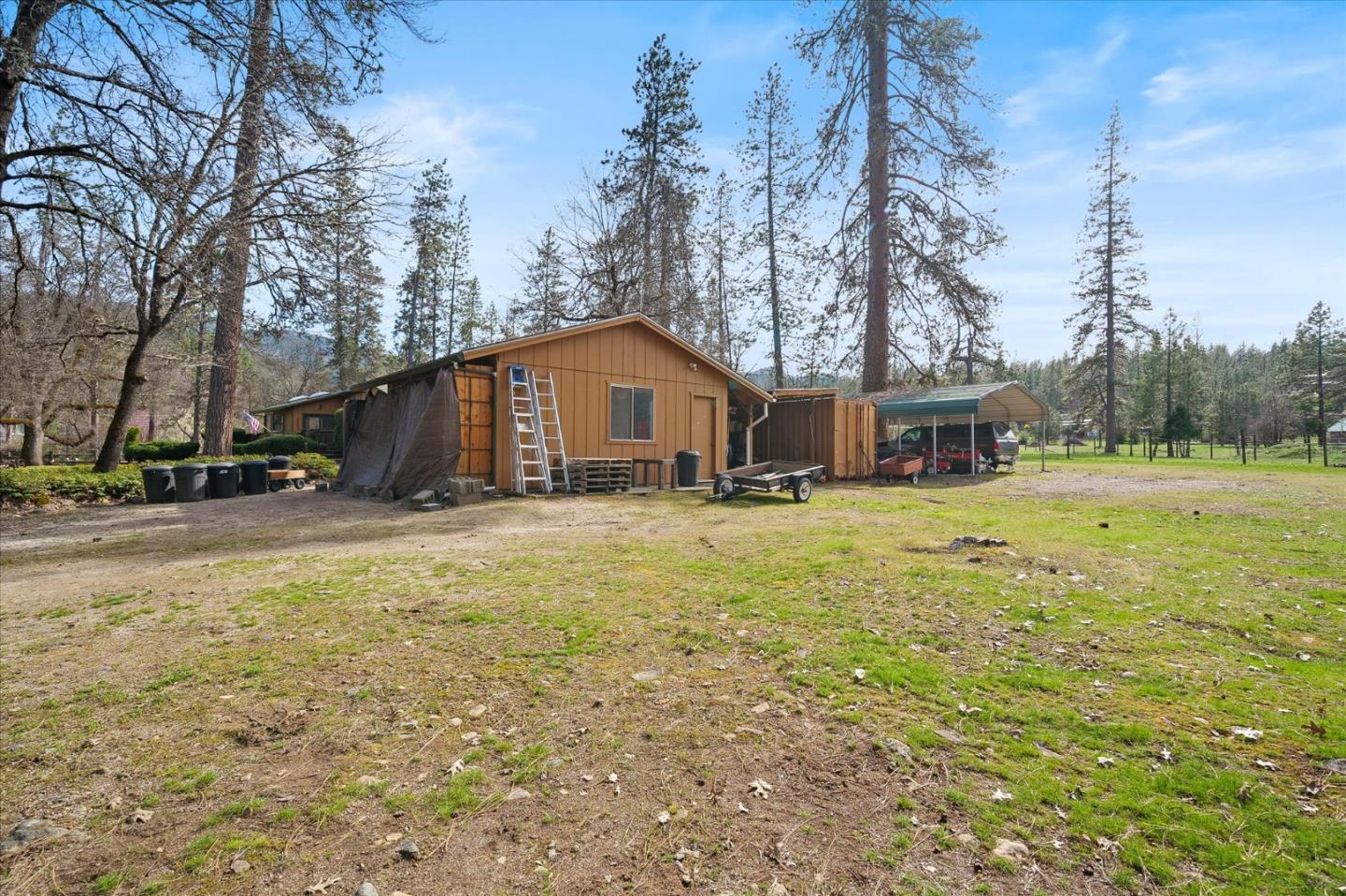 Detail Gallery Image 35 of 50 For 121 Wellock Rd, Lewiston,  CA 96052 - 3 Beds | 2 Baths