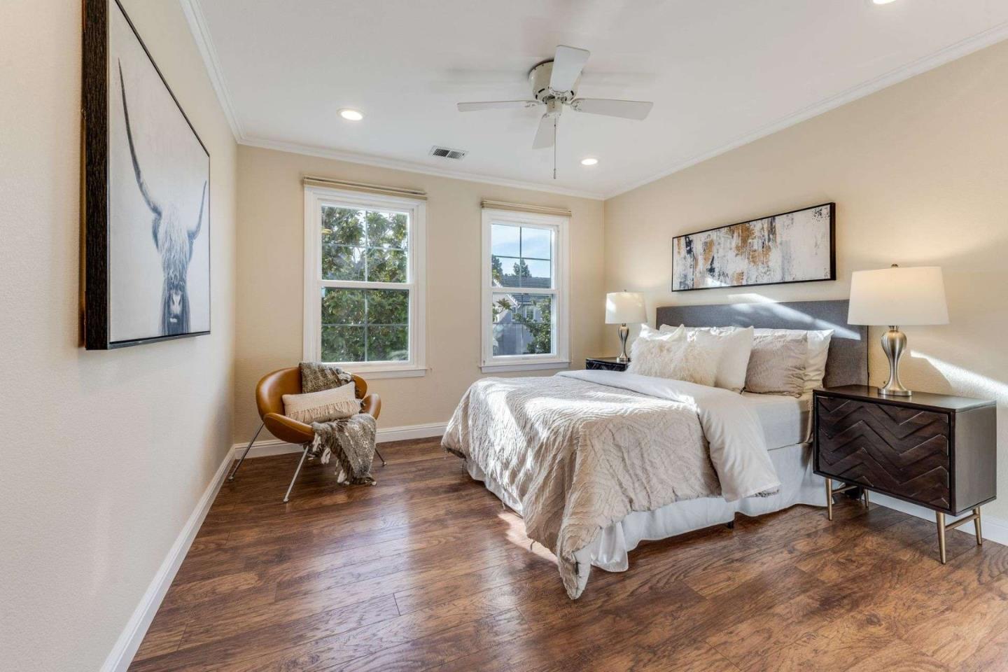 Detail Gallery Image 15 of 57 For 105 Chetwood Dr, Mountain View,  CA 94043 - 4 Beds | 2/1 Baths