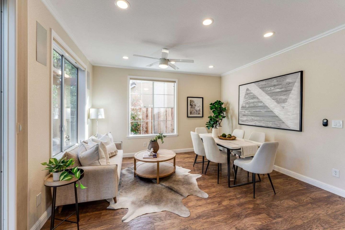 Detail Gallery Image 8 of 57 For 105 Chetwood Dr, Mountain View,  CA 94043 - 4 Beds | 2/1 Baths