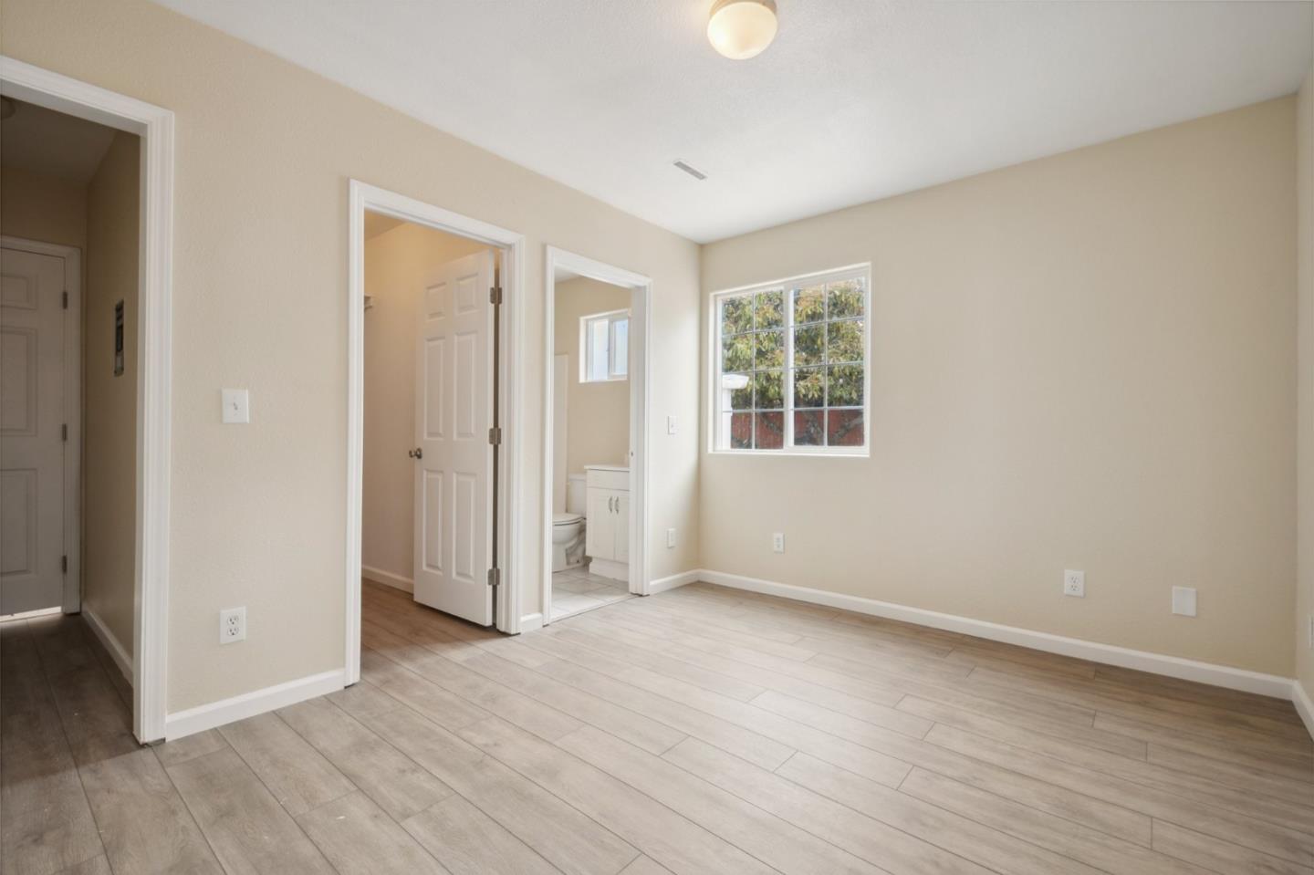 Detail Gallery Image 16 of 27 For 21 N Filice St, Salinas,  CA 93905 - 3 Beds | 2 Baths
