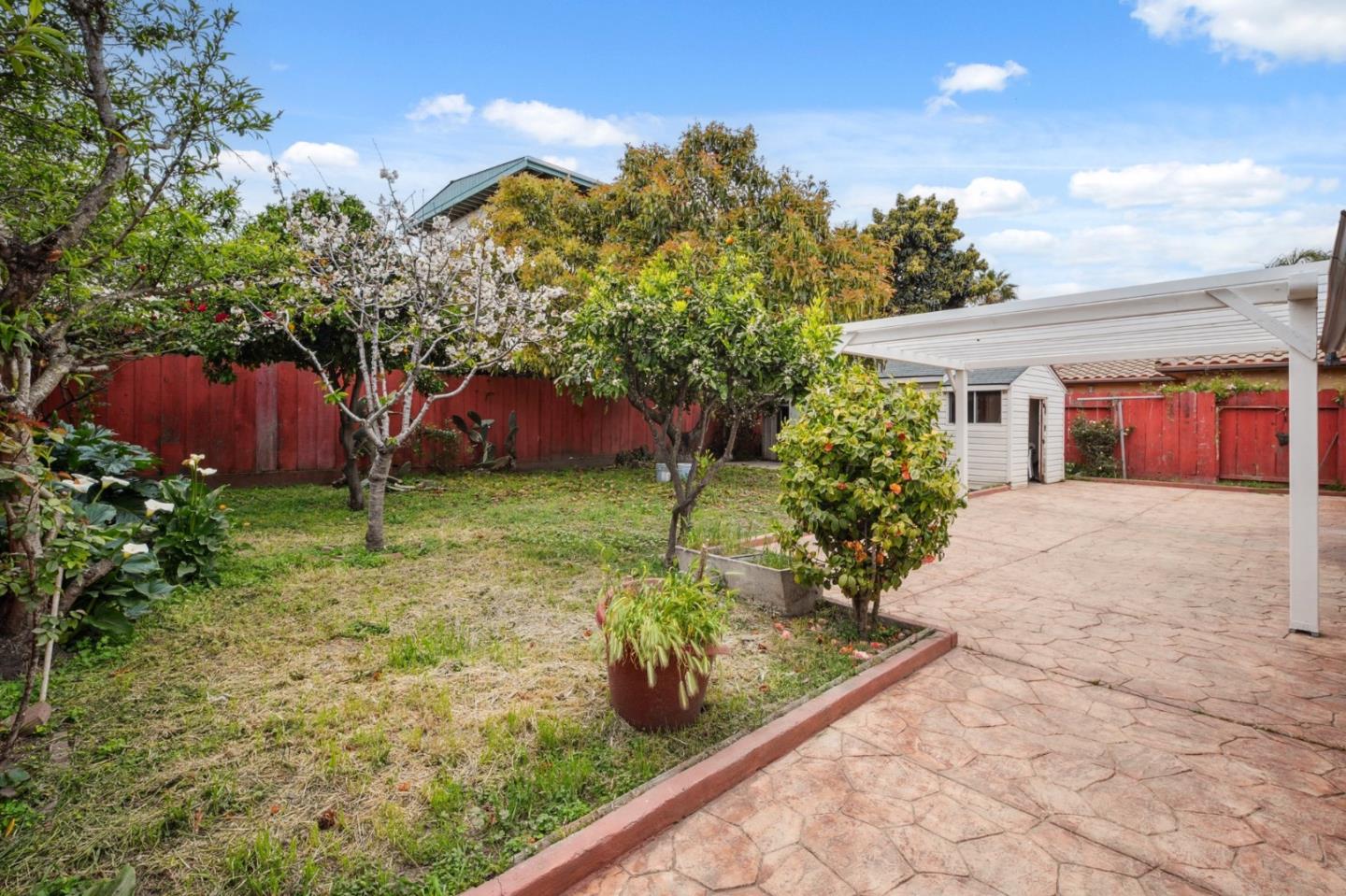 Detail Gallery Image 25 of 27 For 21 N Filice St, Salinas,  CA 93905 - 3 Beds | 2 Baths