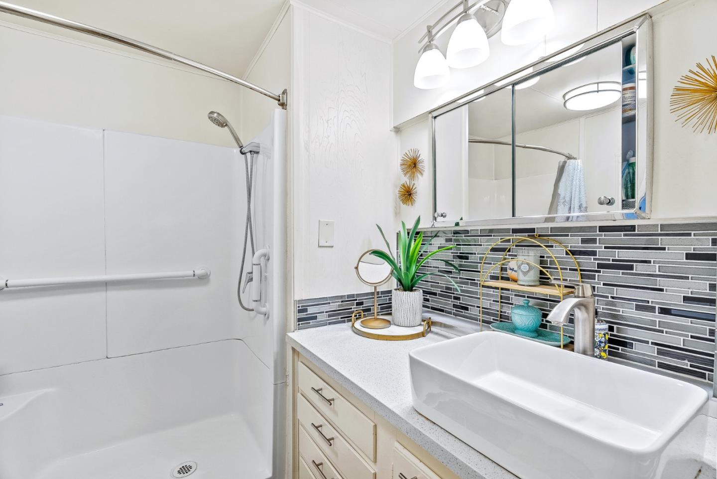 Detail Gallery Image 14 of 25 For 1555 Merrill St #86,  Santa Cruz,  CA 95062 - 2 Beds | 2 Baths