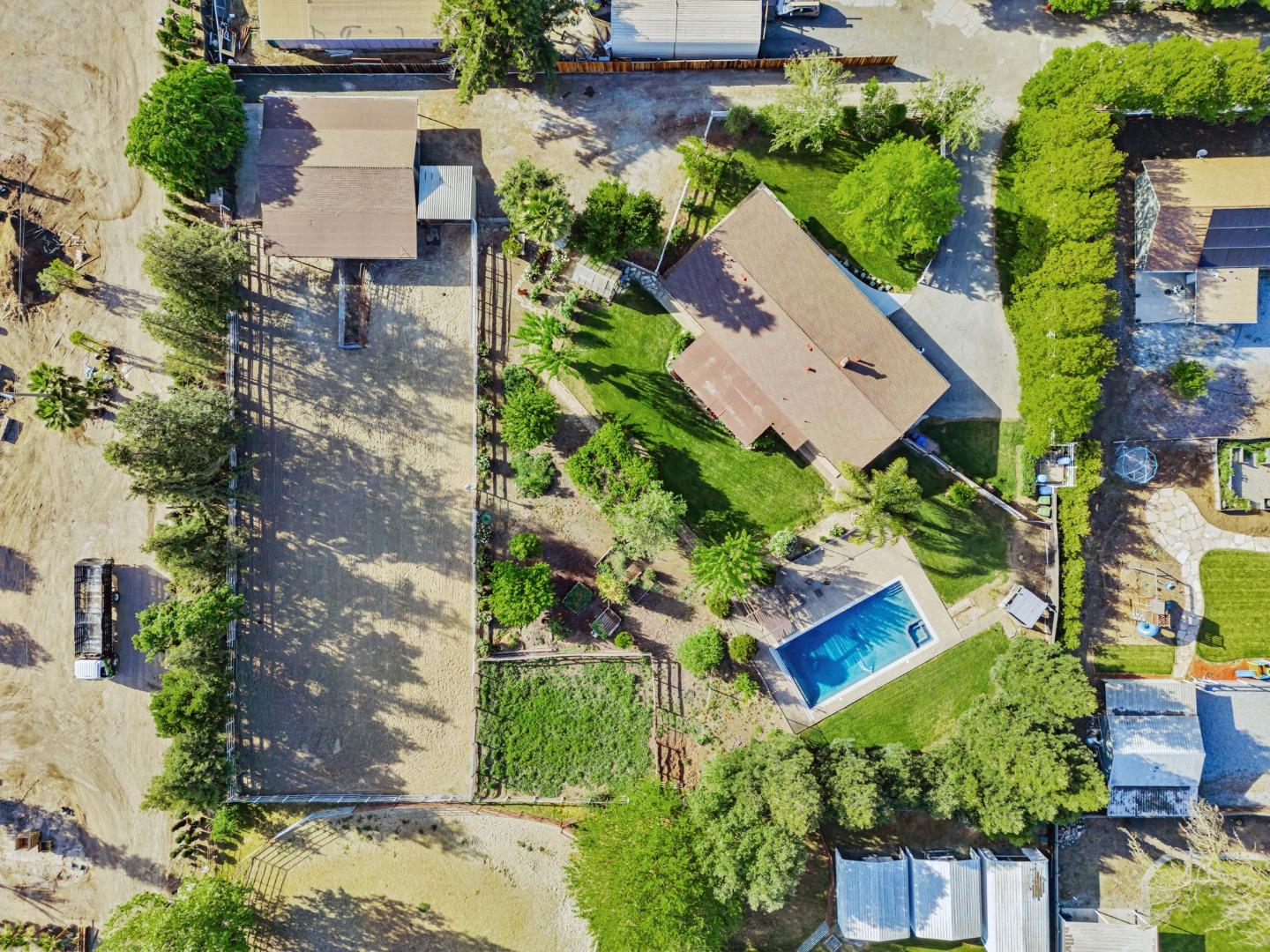 Detail Gallery Image 51 of 70 For 10495 Garcia Ln, Gilroy,  CA 95020 - 3 Beds | 2 Baths