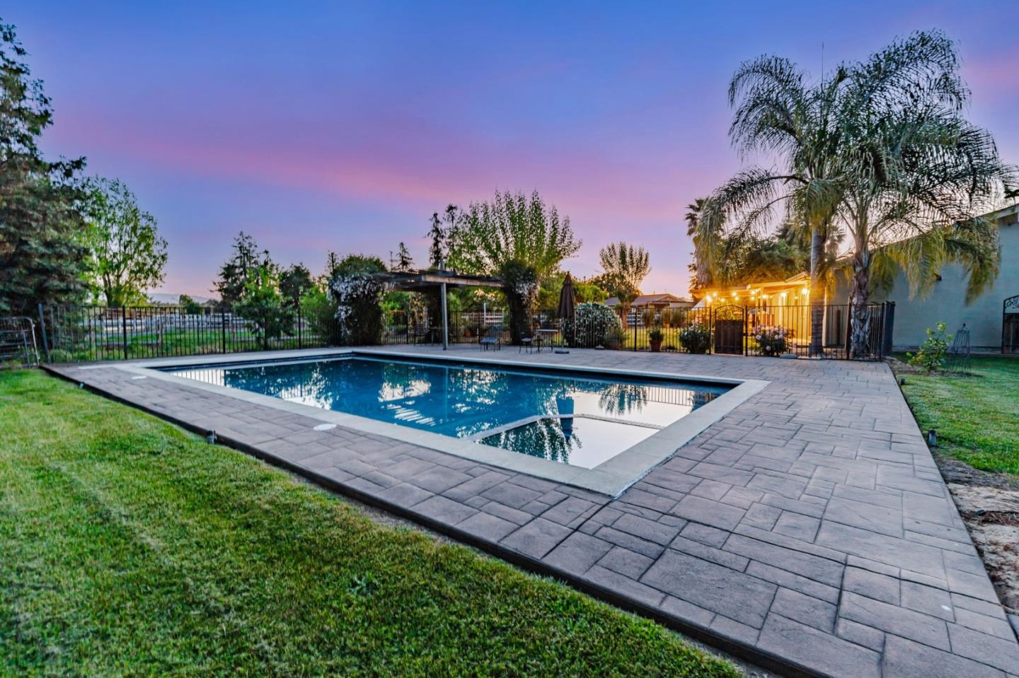 Detail Gallery Image 61 of 70 For 10495 Garcia Ln, Gilroy,  CA 95020 - 3 Beds | 2 Baths
