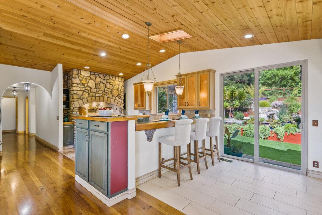 Detail Gallery Image 15 of 60 For 2791 Valencia Rd, Aptos,  CA 95003 - 4 Beds | 3 Baths