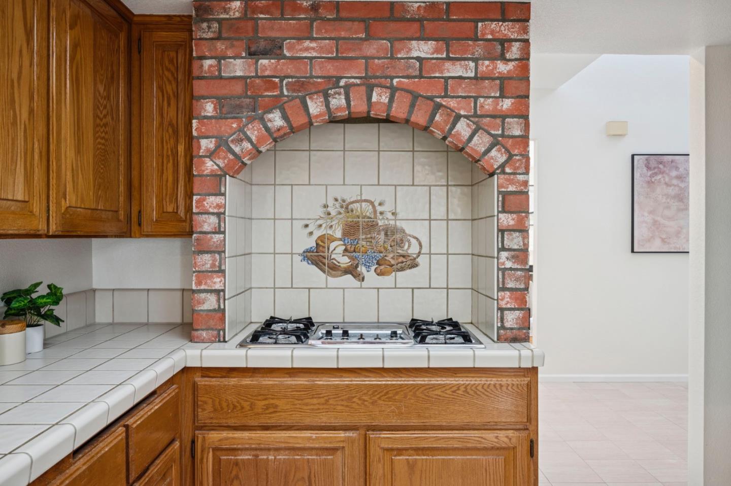 Detail Gallery Image 23 of 71 For 681 Heirloom Ct, San Jose,  CA 95127 - 4 Beds | 3 Baths