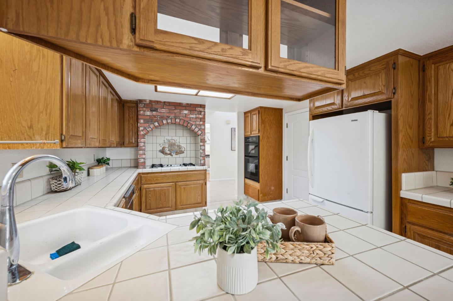 Detail Gallery Image 25 of 71 For 681 Heirloom Ct, San Jose,  CA 95127 - 4 Beds | 3 Baths