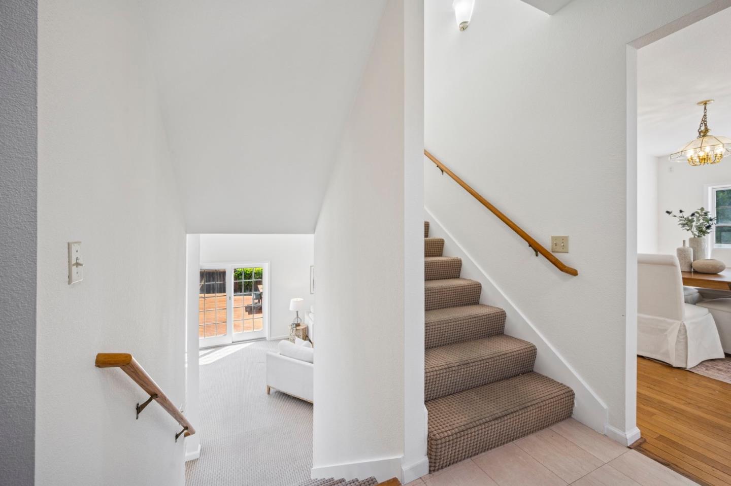Detail Gallery Image 29 of 71 For 681 Heirloom Ct, San Jose,  CA 95127 - 4 Beds | 3 Baths