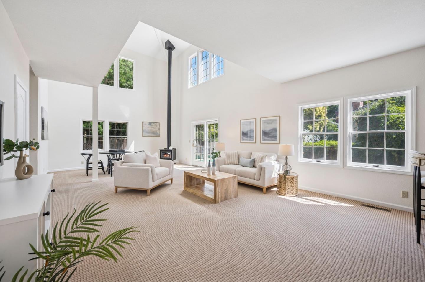 Detail Gallery Image 32 of 71 For 681 Heirloom Ct, San Jose,  CA 95127 - 4 Beds | 3 Baths