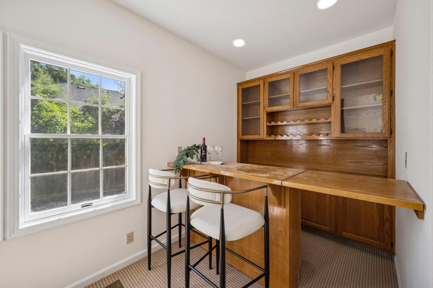 Detail Gallery Image 33 of 71 For 681 Heirloom Ct, San Jose,  CA 95127 - 4 Beds | 3 Baths