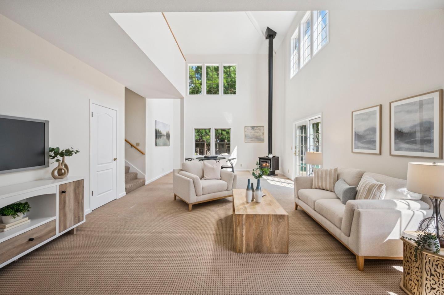 Detail Gallery Image 34 of 71 For 681 Heirloom Ct, San Jose,  CA 95127 - 4 Beds | 3 Baths