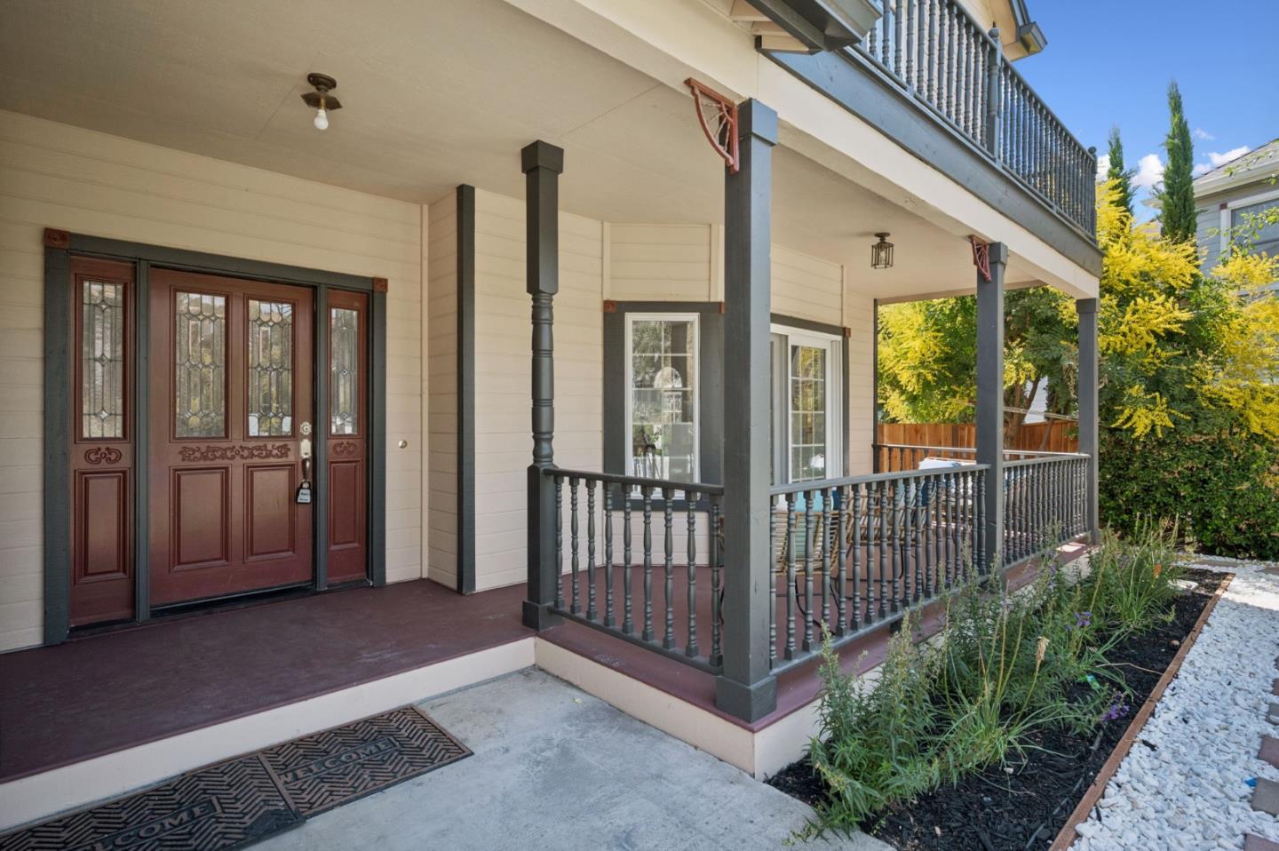 Detail Gallery Image 5 of 71 For 681 Heirloom Ct, San Jose,  CA 95127 - 4 Beds | 3 Baths