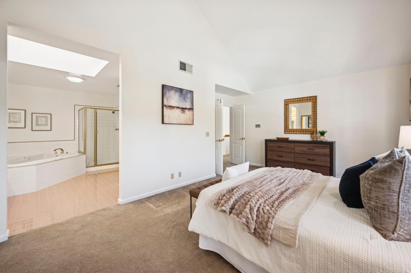 Detail Gallery Image 52 of 71 For 681 Heirloom Ct, San Jose,  CA 95127 - 4 Beds | 3 Baths