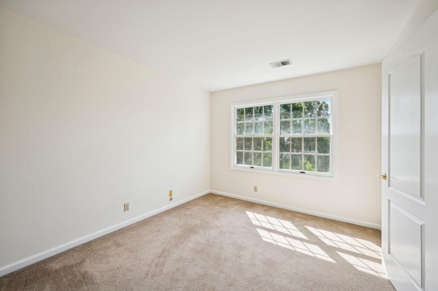 Detail Gallery Image 61 of 71 For 681 Heirloom Ct, San Jose,  CA 95127 - 4 Beds | 3 Baths