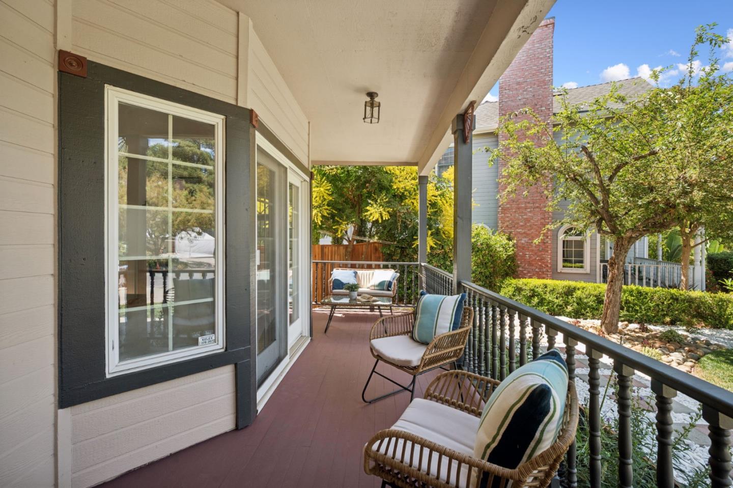 Detail Gallery Image 7 of 71 For 681 Heirloom Ct, San Jose,  CA 95127 - 4 Beds | 3 Baths