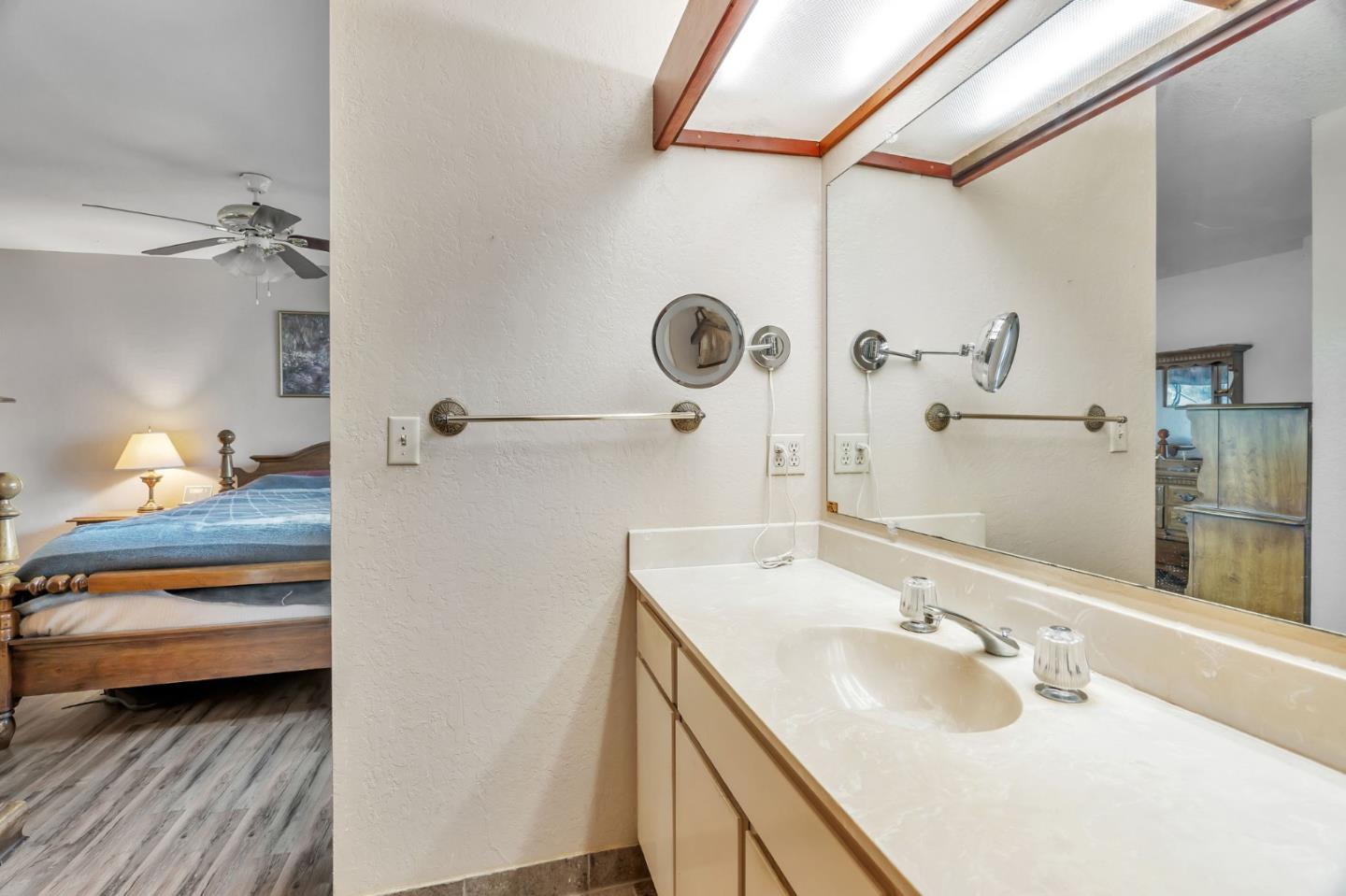 Detail Gallery Image 30 of 42 For 1418 Goldenlake Rd, San Jose,  CA 95131 - 4 Beds | 2/1 Baths