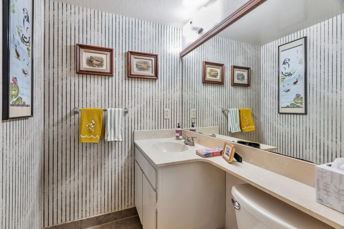 Detail Gallery Image 33 of 42 For 1418 Goldenlake Rd, San Jose,  CA 95131 - 4 Beds | 2/1 Baths