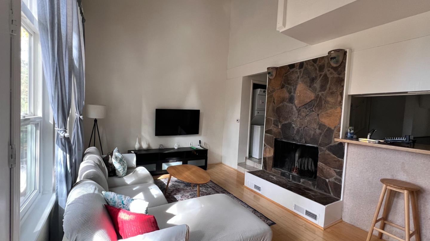 Detail Gallery Image 6 of 13 For 3115 N Lake Blvd #71,  Tahoe City,  CA 96145 - 2 Beds | 1/1 Baths