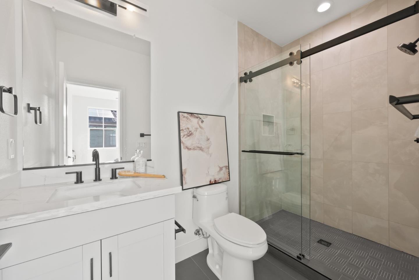 Detail Gallery Image 16 of 34 For 222 Carroll St #3,  Sunnyvale,  CA 94086 - 3 Beds | 2/1 Baths