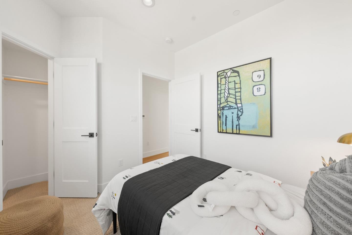 Detail Gallery Image 20 of 34 For 222 Carroll St #3,  Sunnyvale,  CA 94086 - 3 Beds | 2/1 Baths