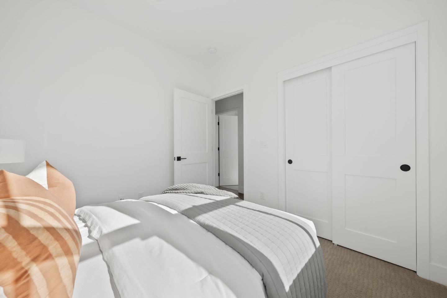 Detail Gallery Image 25 of 34 For 222 Carroll St #3,  Sunnyvale,  CA 94086 - 3 Beds | 2/1 Baths