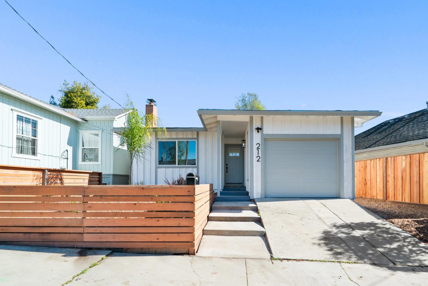 Detail Gallery Image 24 of 28 For 212 Roberts St, Santa Cruz,  CA 95060 - 2 Beds | 1 Baths