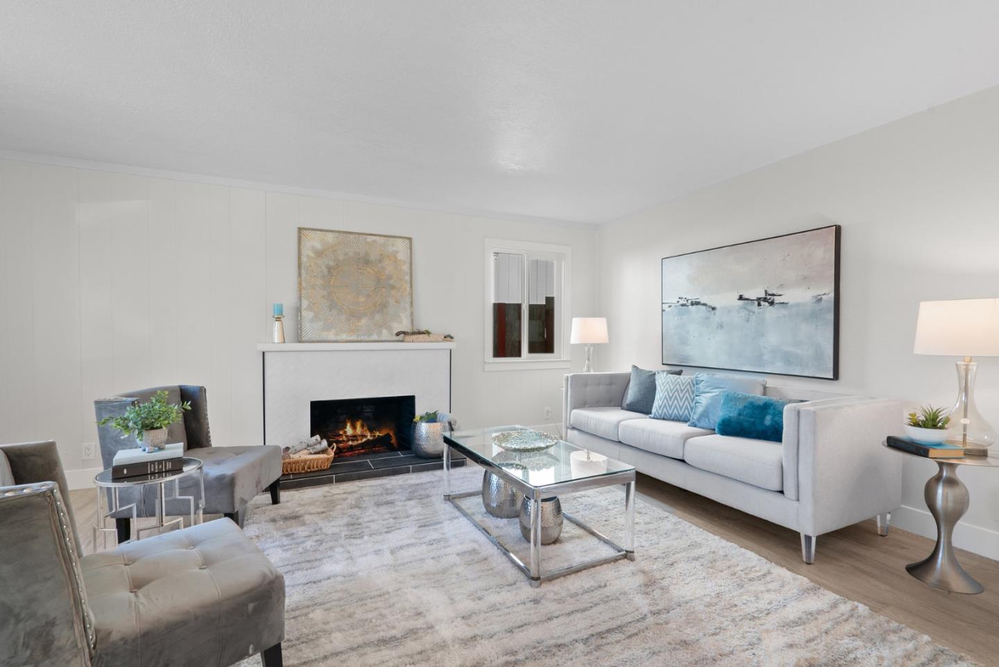 Detail Gallery Image 5 of 28 For 212 Roberts St, Santa Cruz,  CA 95060 - 2 Beds | 1 Baths