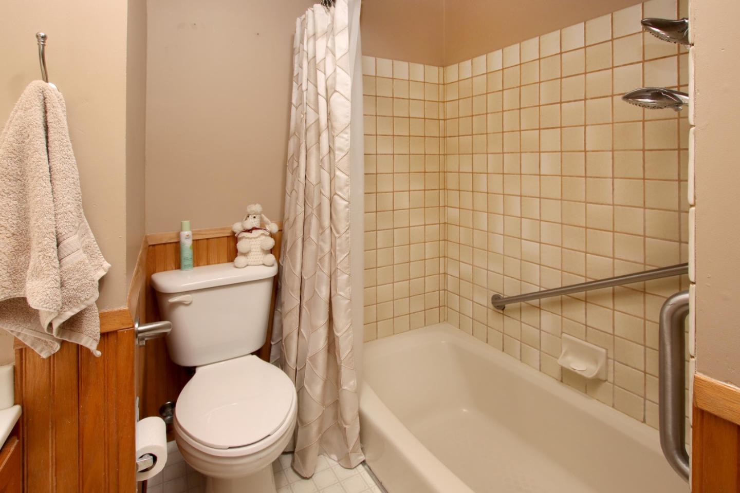 Detail Gallery Image 24 of 78 For 116 Wildrose Ter, Boulder Creek,  CA 95006 - 3 Beds | 2/1 Baths