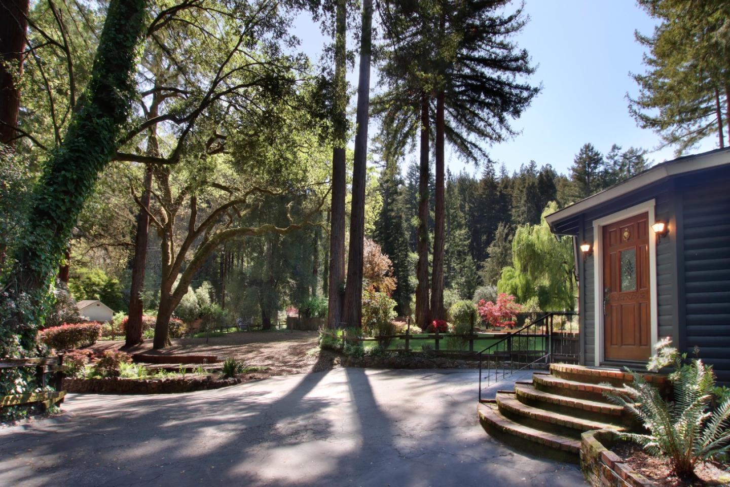 Detail Gallery Image 4 of 78 For 116 Wildrose Ter, Boulder Creek,  CA 95006 - 3 Beds | 2/1 Baths