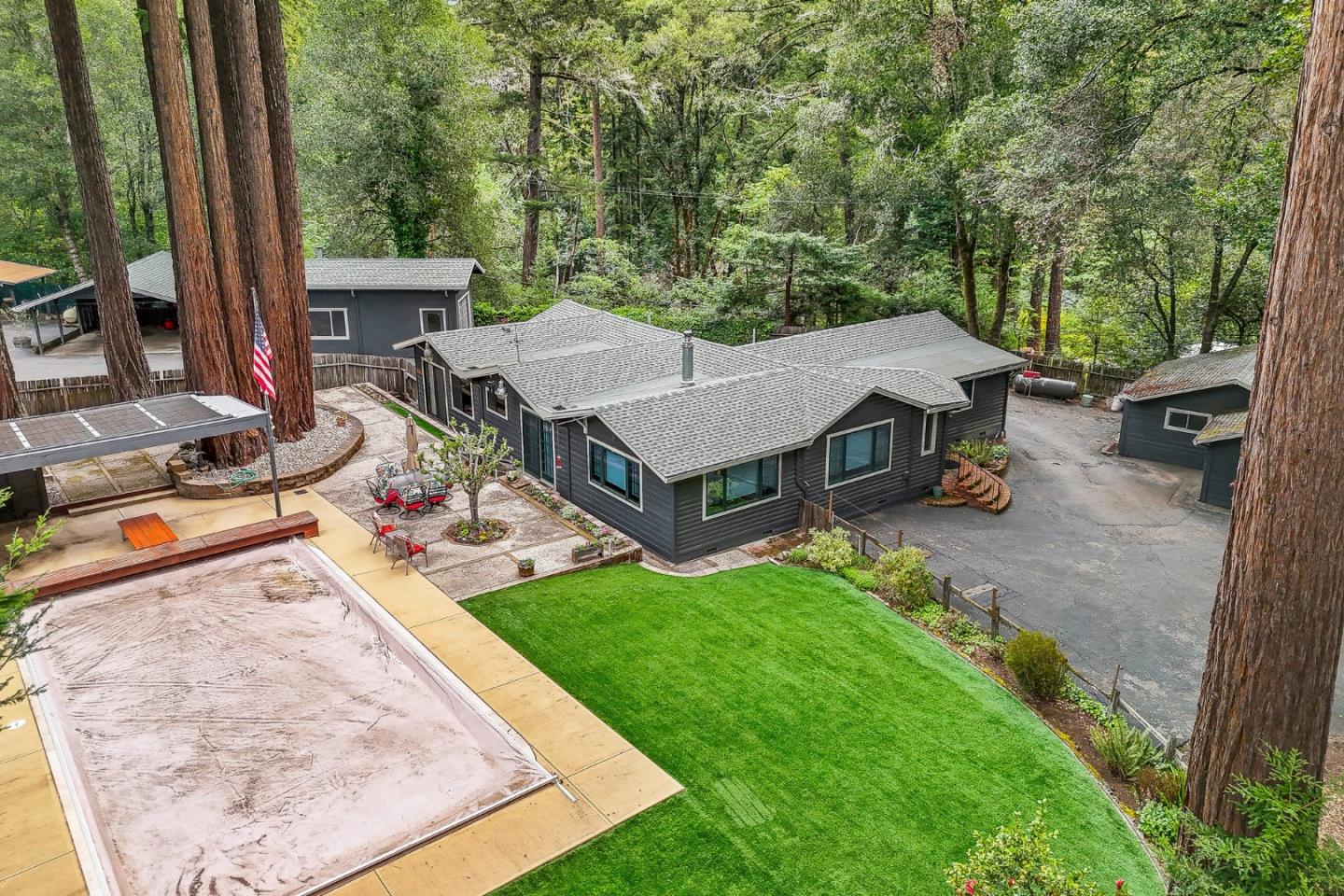 Detail Gallery Image 70 of 78 For 116 Wildrose Ter, Boulder Creek,  CA 95006 - 3 Beds | 2/1 Baths