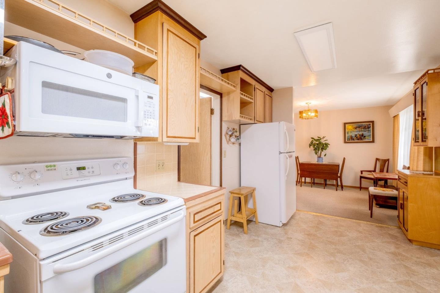 Detail Gallery Image 10 of 38 For 332 Arthur Rd, Watsonville,  CA 95076 - 3 Beds | 2 Baths