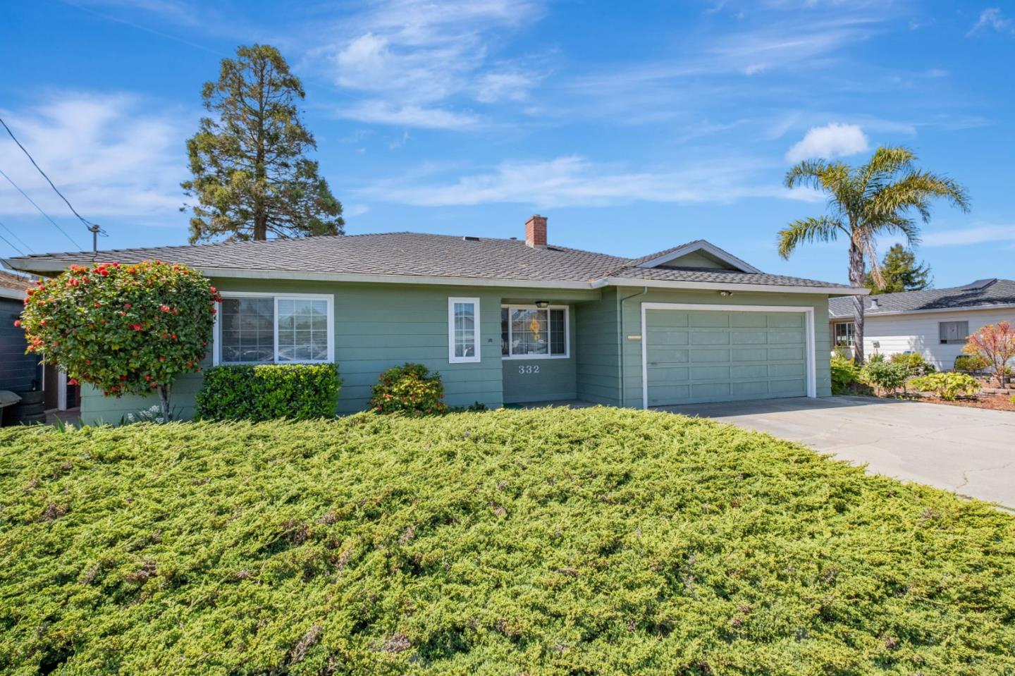 Detail Gallery Image 2 of 38 For 332 Arthur Rd, Watsonville,  CA 95076 - 3 Beds | 2 Baths