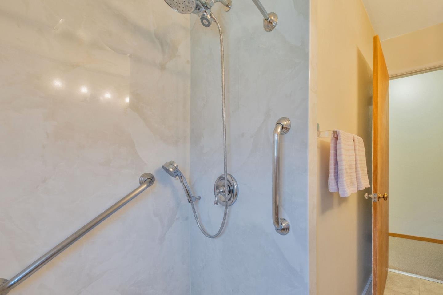 Detail Gallery Image 25 of 38 For 332 Arthur Rd, Watsonville,  CA 95076 - 3 Beds | 2 Baths