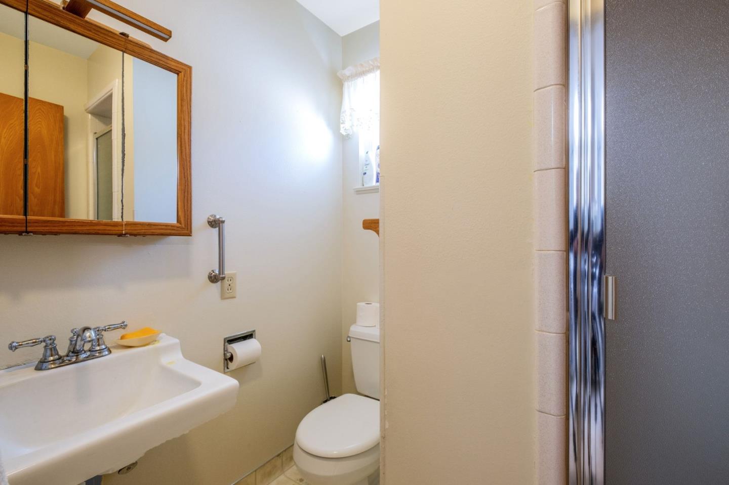 Detail Gallery Image 26 of 38 For 332 Arthur Rd, Watsonville,  CA 95076 - 3 Beds | 2 Baths