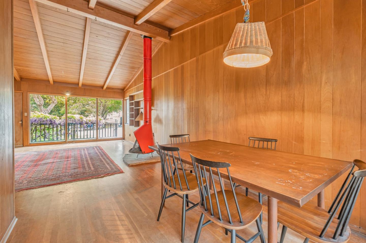 Detail Gallery Image 11 of 36 For 205 Forbes St, Santa Cruz,  CA 95062 - 5 Beds | 2 Baths