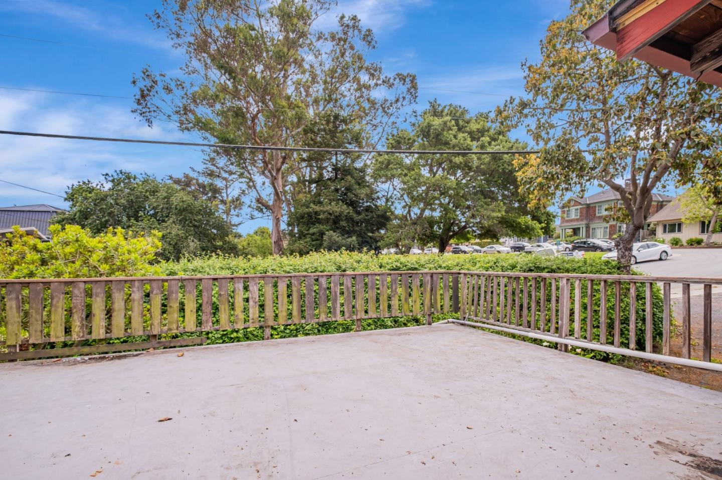Detail Gallery Image 28 of 36 For 205 Forbes St, Santa Cruz,  CA 95062 - 5 Beds | 2 Baths