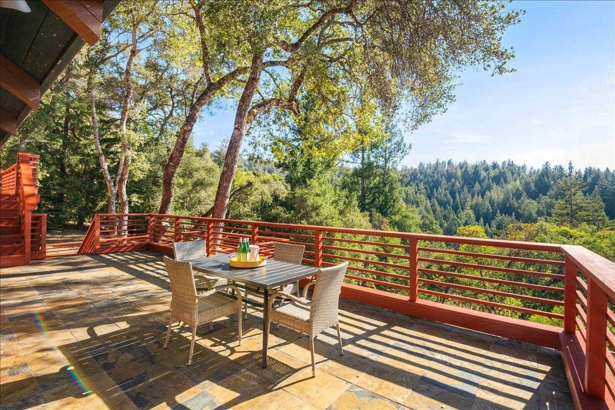 Detail Gallery Image 10 of 29 For 17337 Debbie Rd, Los Gatos,  CA 95033 - 4 Beds | 2/1 Baths