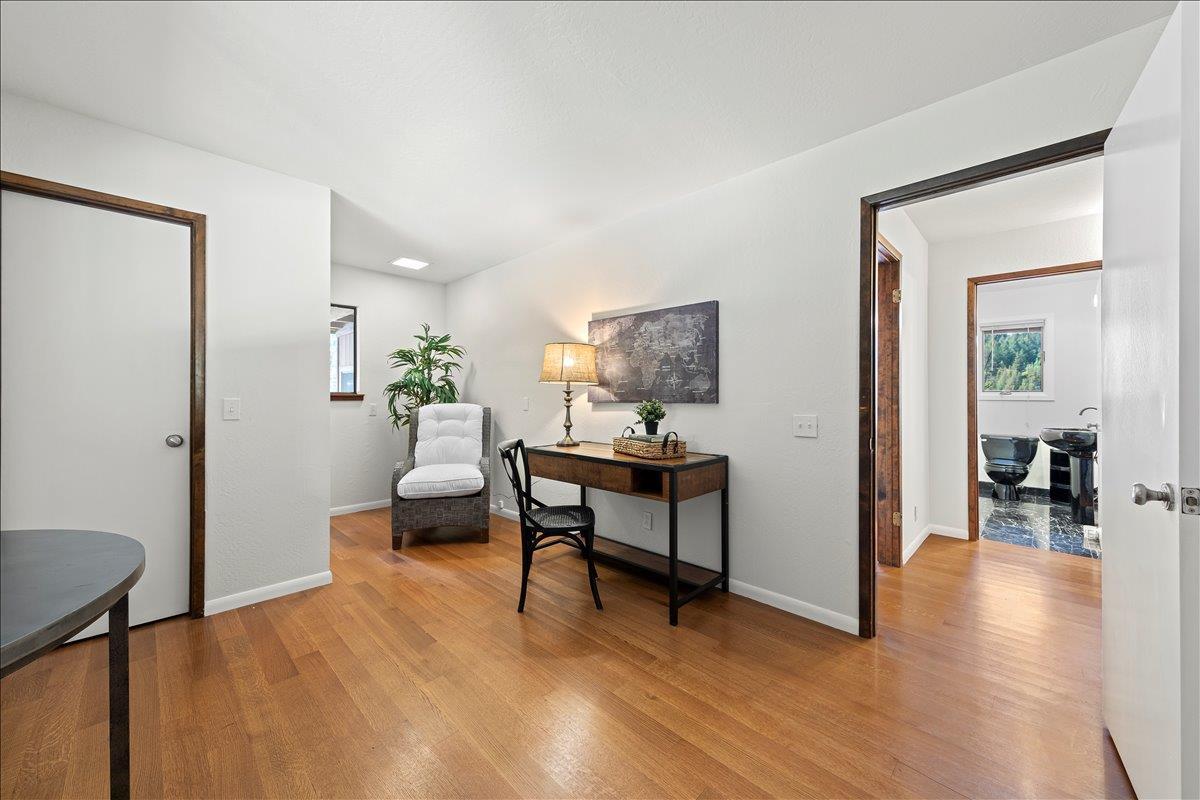 Detail Gallery Image 20 of 29 For 17337 Debbie Rd, Los Gatos,  CA 95033 - 4 Beds | 2/1 Baths