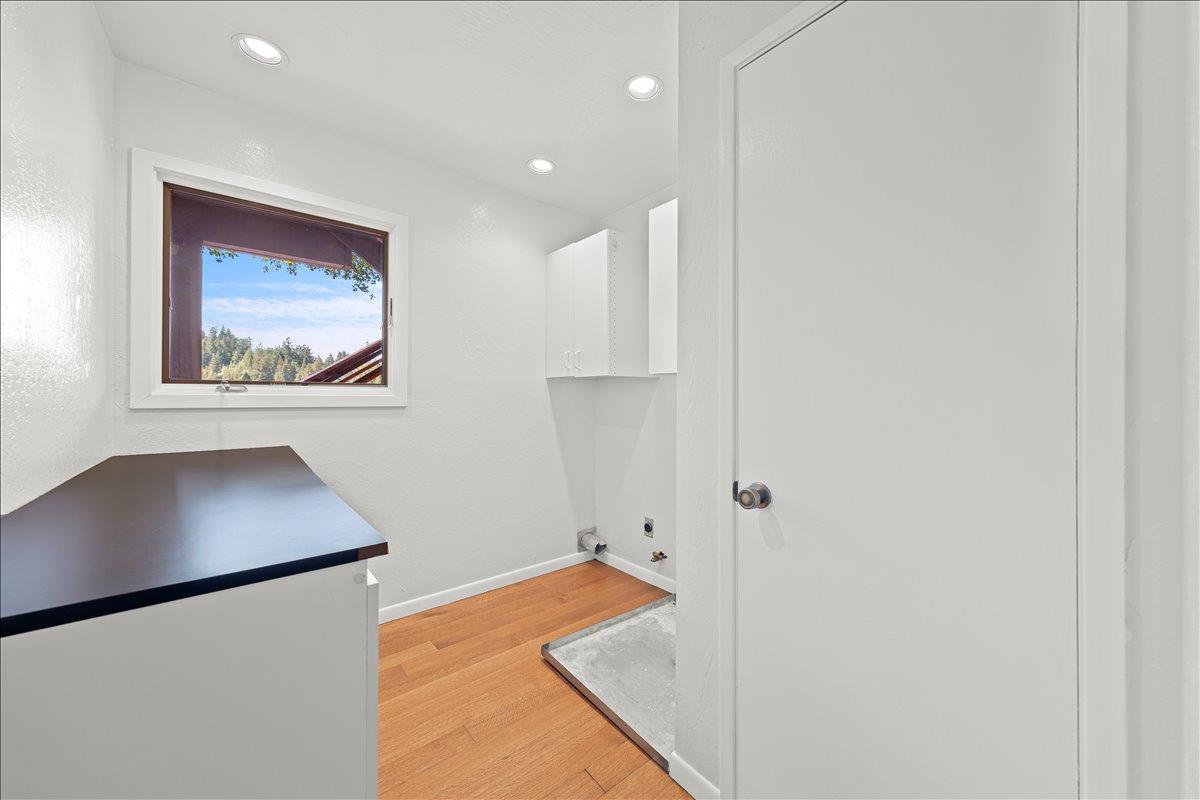 Detail Gallery Image 36 of 53 For 17337 Debbie Rd, Los Gatos,  CA 95033 - 4 Beds | 2/1 Baths