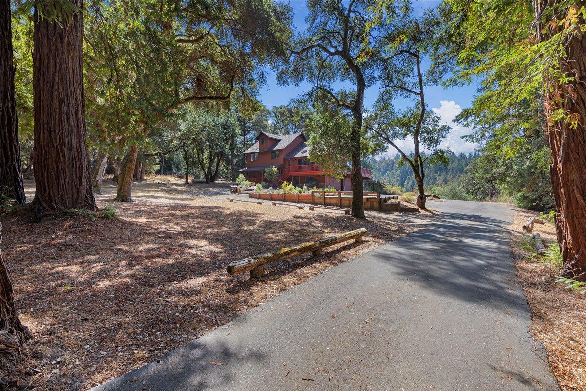 Detail Gallery Image 42 of 53 For 17337 Debbie Rd, Los Gatos,  CA 95033 - 4 Beds | 2/1 Baths