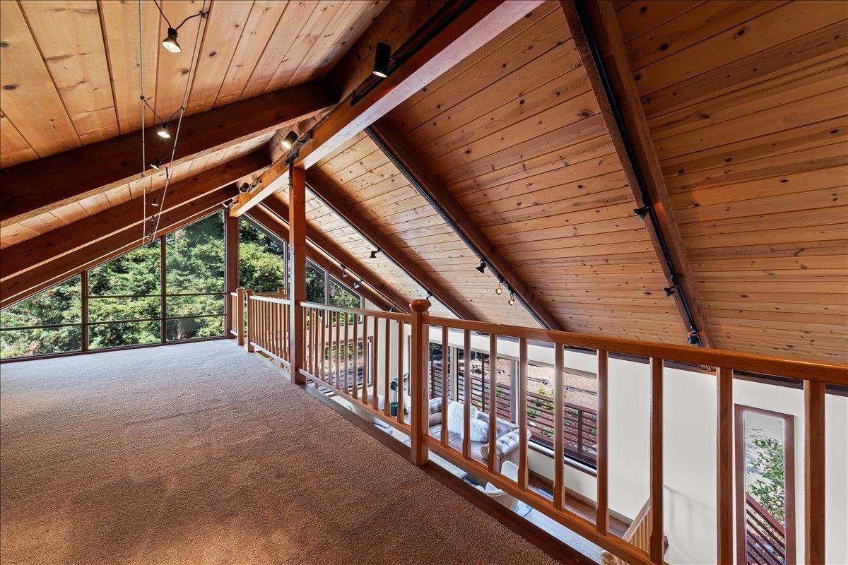 Detail Gallery Image 5 of 29 For 17337 Debbie Rd, Los Gatos,  CA 95033 - 4 Beds | 2/1 Baths