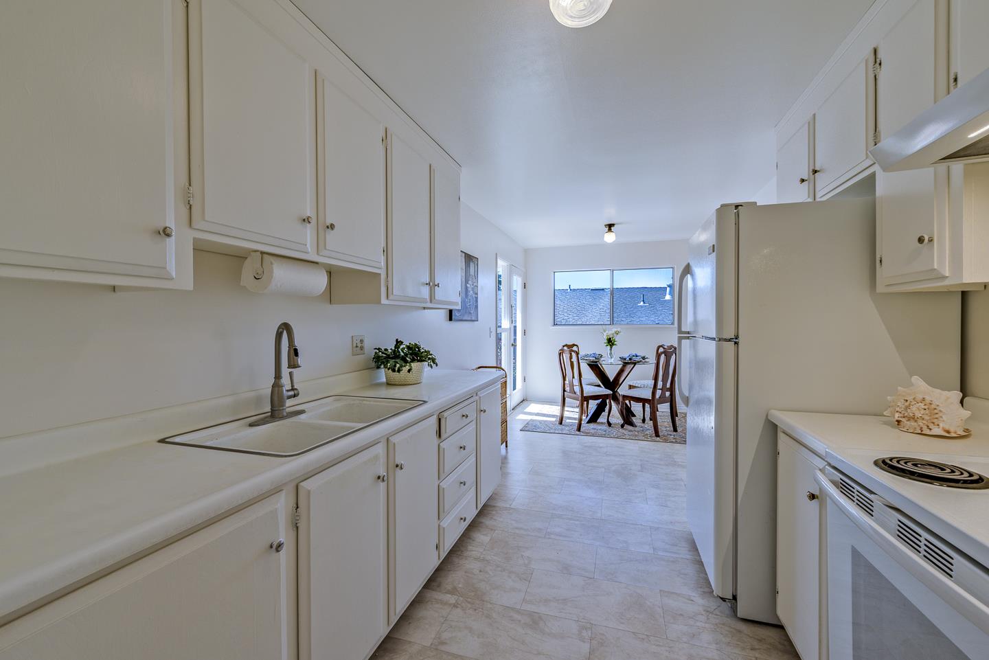 Detail Gallery Image 12 of 45 For 3350 Hardin Way, Soquel,  CA 95073 - 3 Beds | 2 Baths