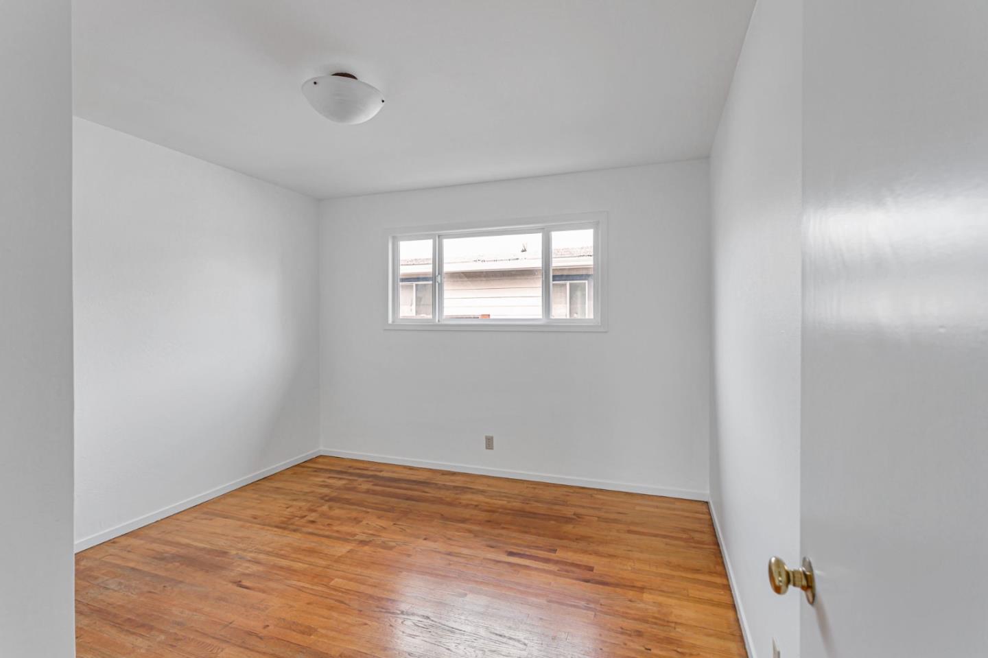 Detail Gallery Image 18 of 34 For 9 Melway Cir, Monterey,  CA 93940 - 3 Beds | 1 Baths