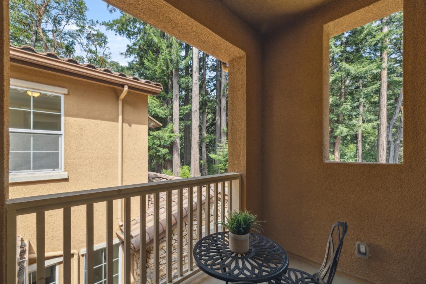 Detail Gallery Image 24 of 77 For 220 Hillary Hts, Boulder Creek,  CA 95006 - 5 Beds | 4 Baths