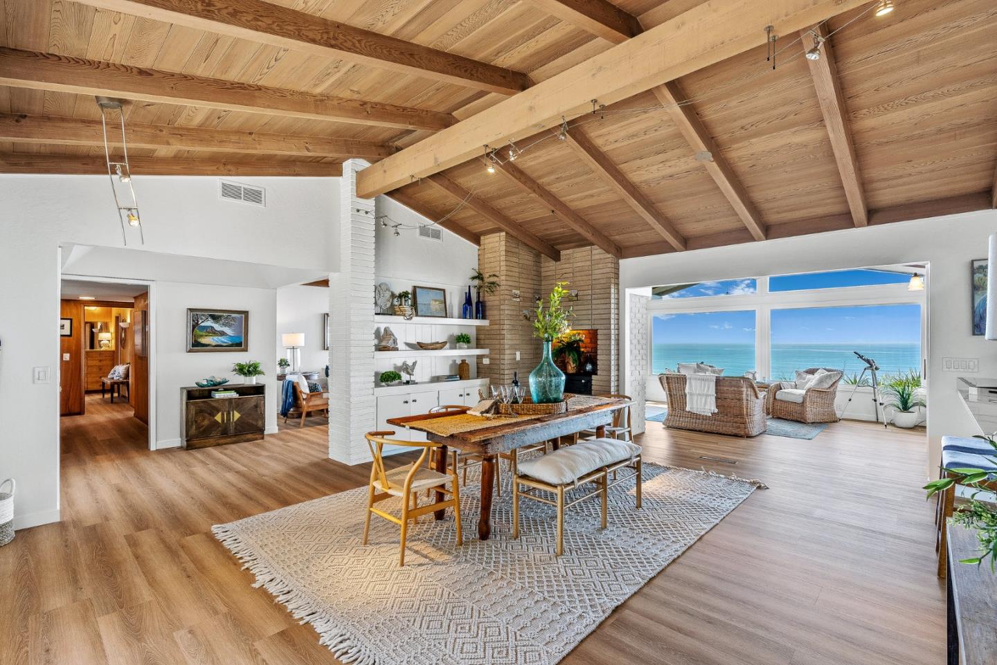 Detail Gallery Image 17 of 76 For 701 Seacliff Dr, Aptos,  CA 95003 - 3 Beds | 2 Baths