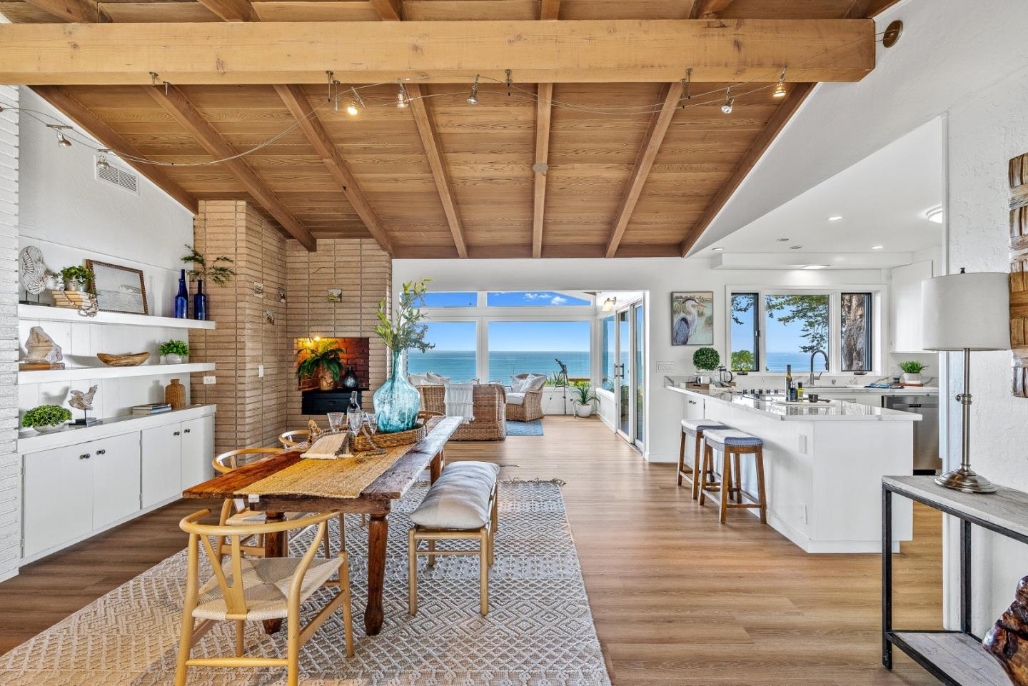 Detail Gallery Image 18 of 76 For 701 Seacliff Dr, Aptos,  CA 95003 - 3 Beds | 2 Baths